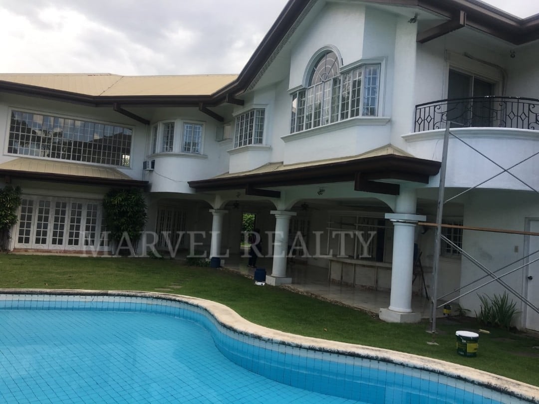 For Lease 4BR H&L in AAV