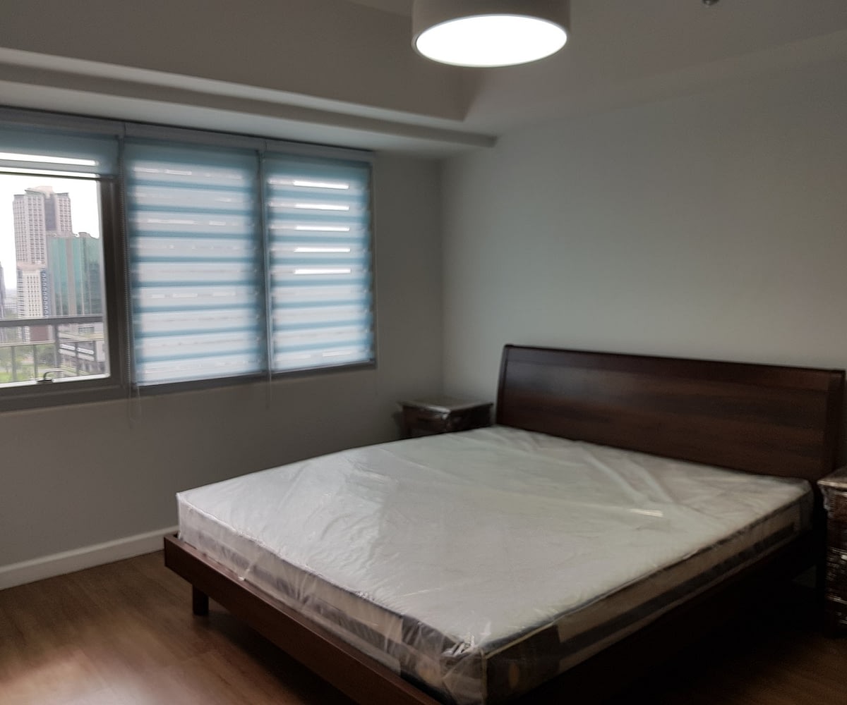 For Sale 2BR in Two Maridien