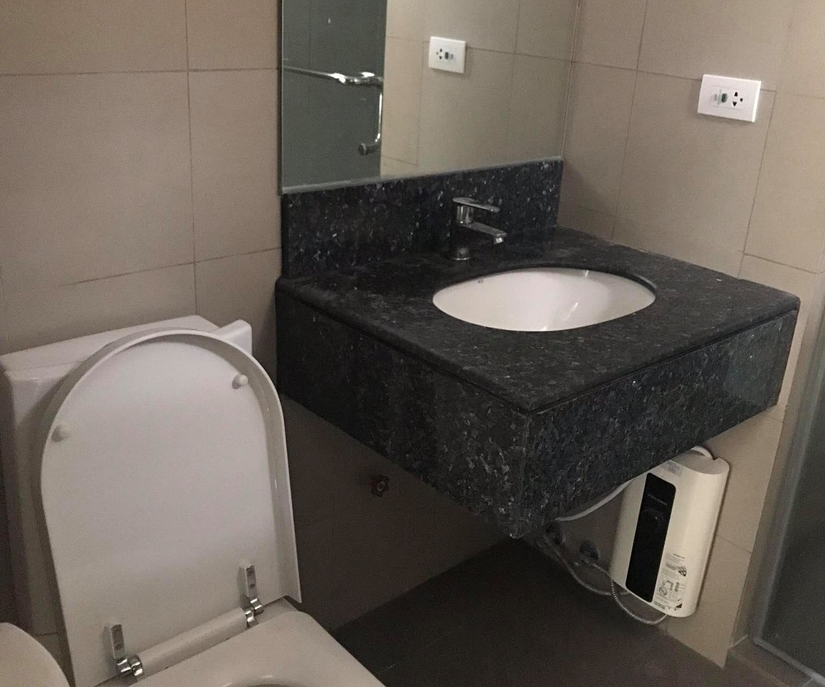 For Lease 2BR in Park West