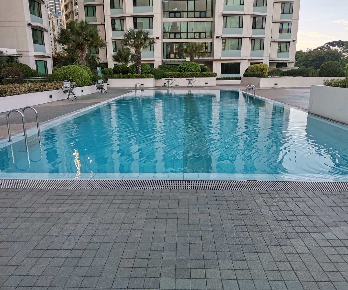 2BR For Lease/Sale in Boni Ridge