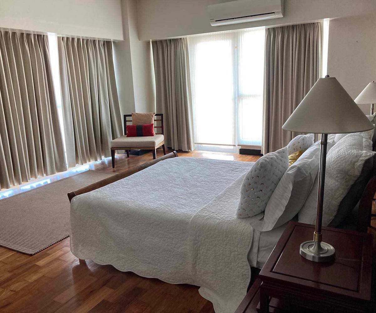 Mahogany One Serendra Unit for Rent