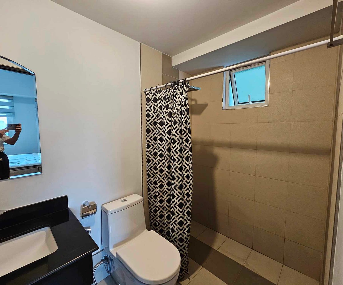 Condo Unit at Meranti Two Serendra for Sale