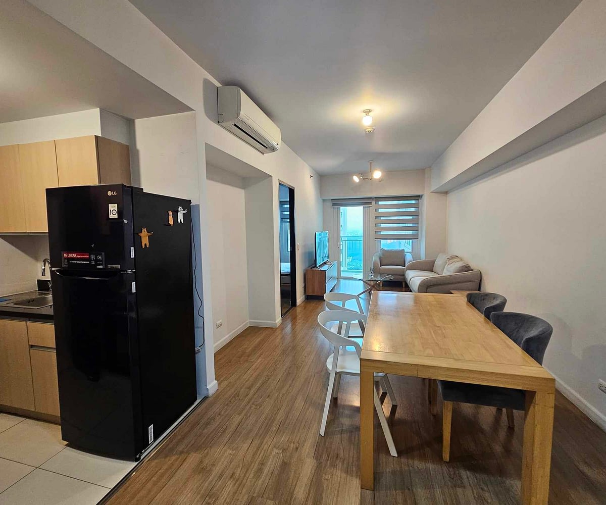 Condo Unit at Meranti Two Serendra for Sale