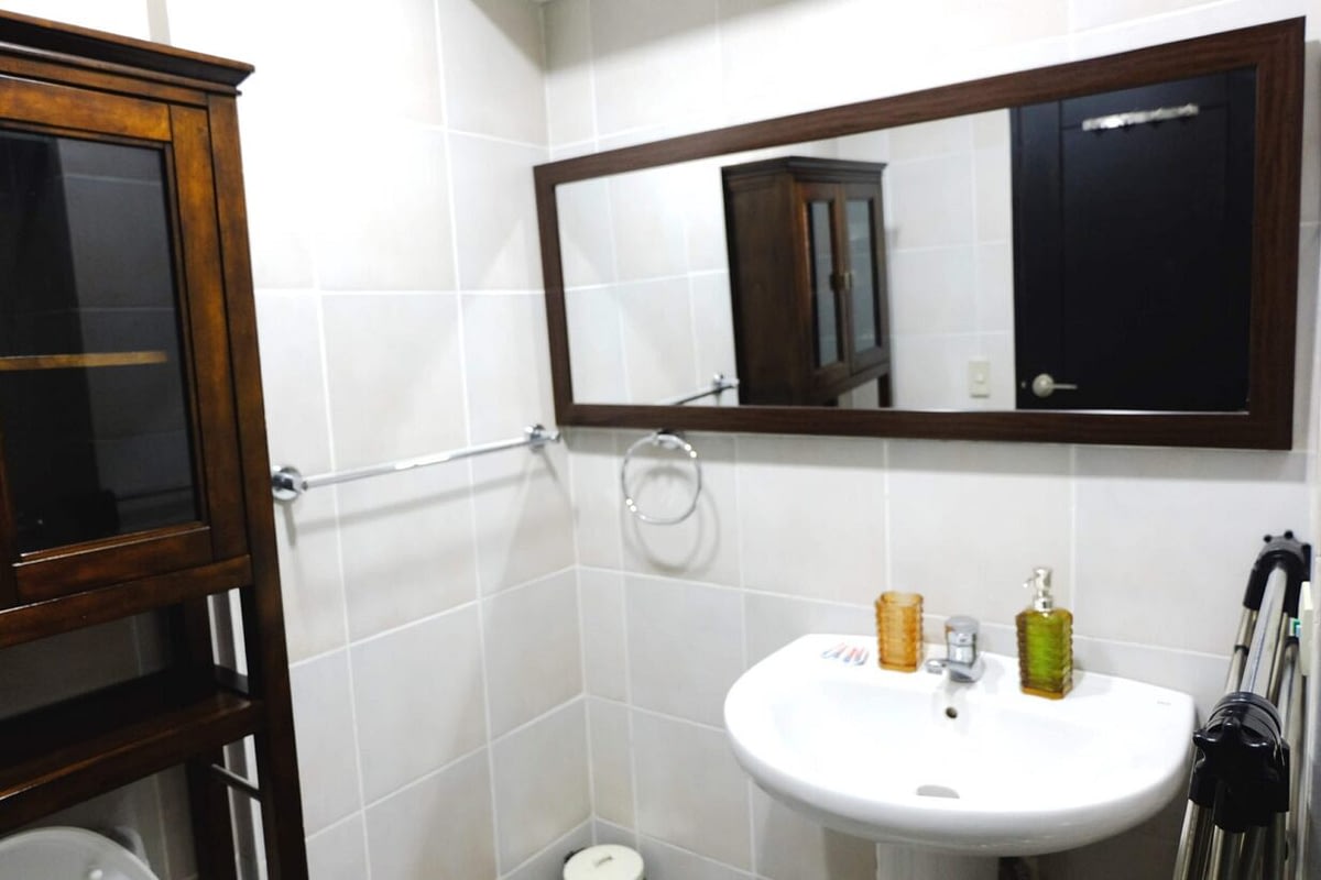 1BR with Golf Course View in Fairways Towers