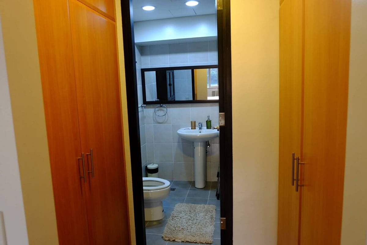 1BR with Golf Course View in Fairways Towers