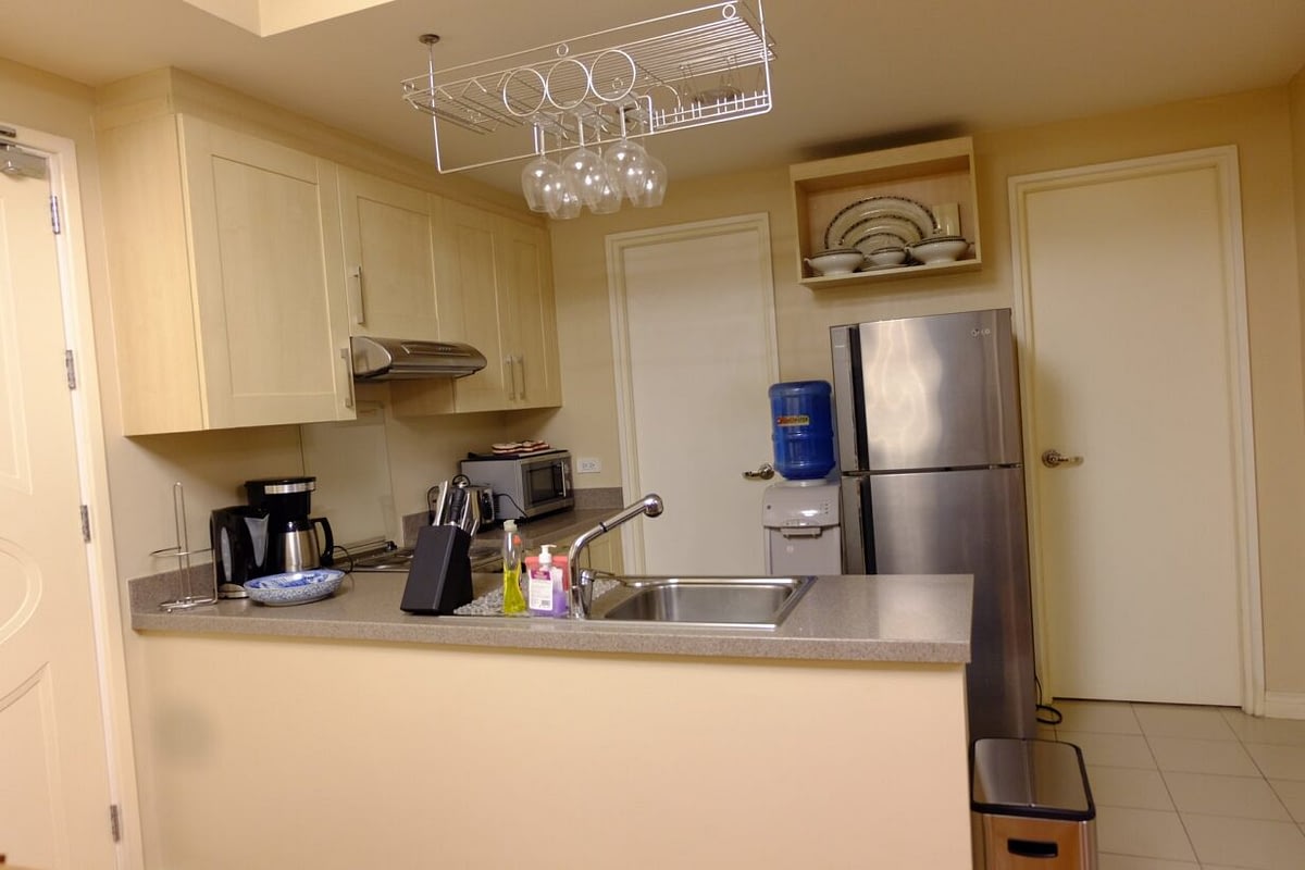 For Lease 1BR in One Rockwell