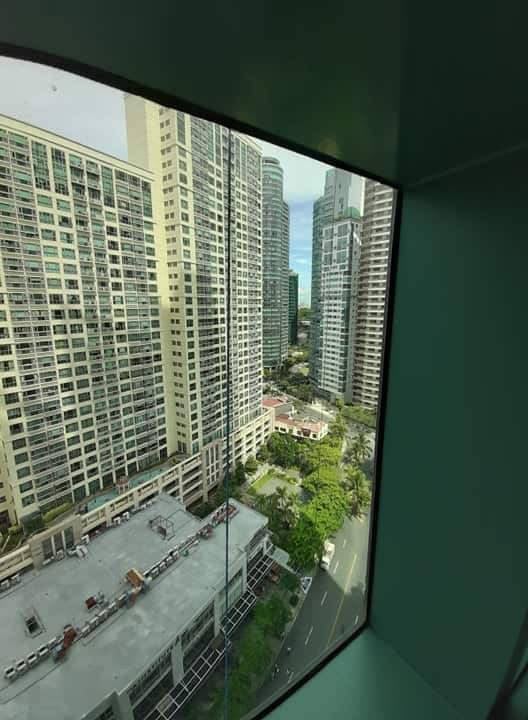 1BR For Lease in 8Forbestown