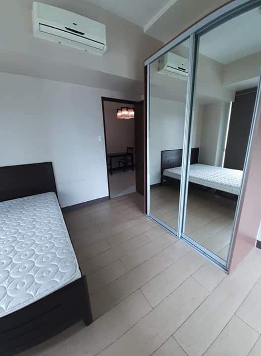 1BR For Lease in 8Forbestown