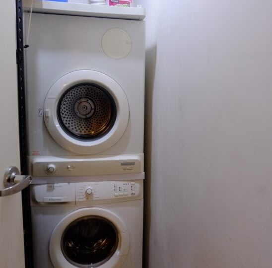 For Lease 1BR in One Rockwell