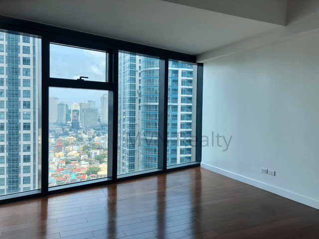 4BR in Grand Hyatt For Lease/Sale