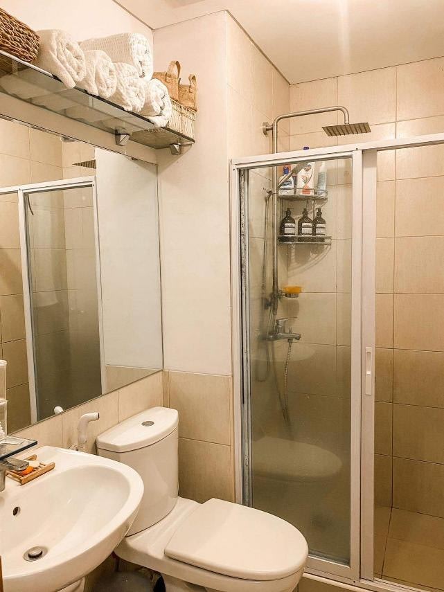 Icon Plaza Unit for Sale