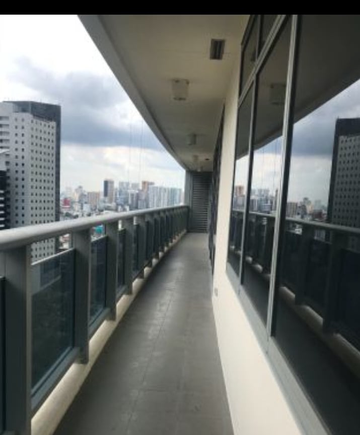 3BR For Lease/Sale in The Suites