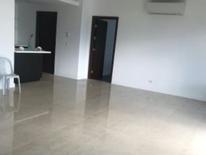 3BR For Lease/Sale in The Suites