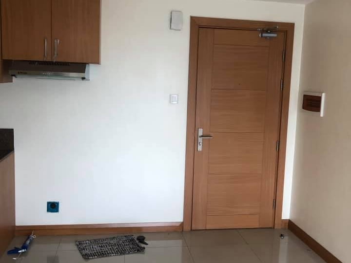 1BR For Sale in Trion Tower