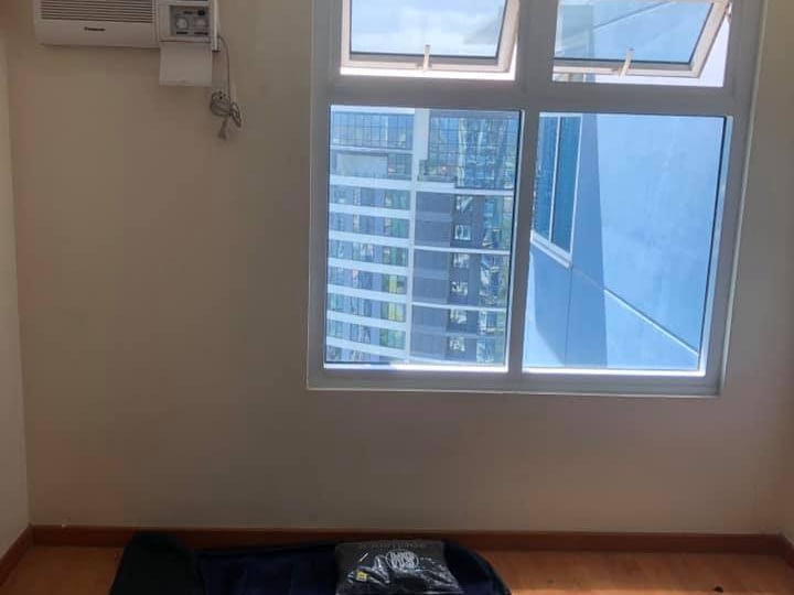 1BR For Sale in Trion Tower