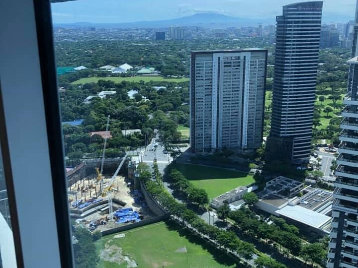 1BR For Sale in Trion Tower