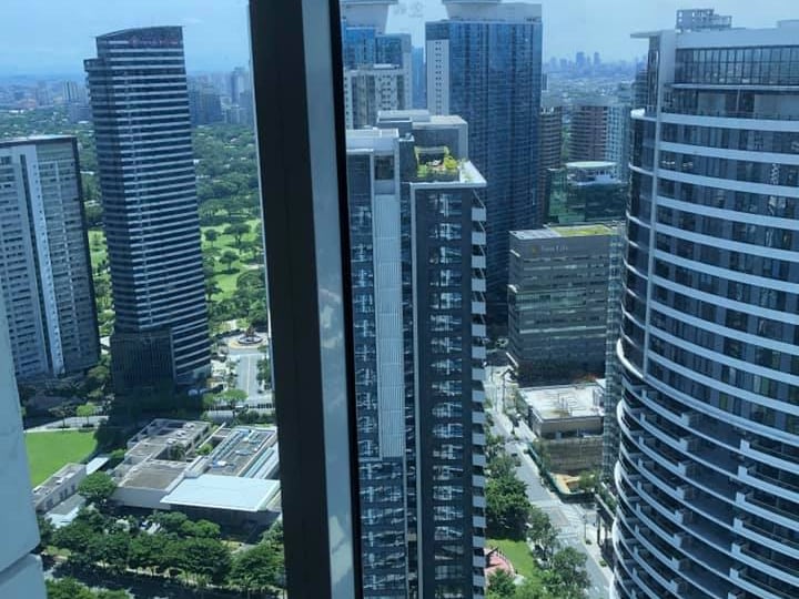 1BR For Sale in Trion Tower