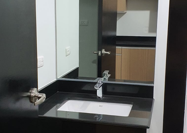 shed Studio Unit For Sale in Two Maridien