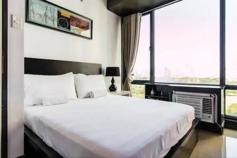 2BR with Golf Course View in Bellagio 2