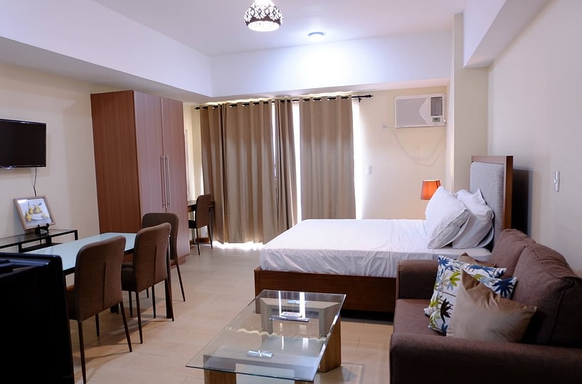 Studio Unit For Lease in Venice Residences