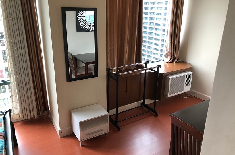 For Lease Studio Unit in Bellagio 1
