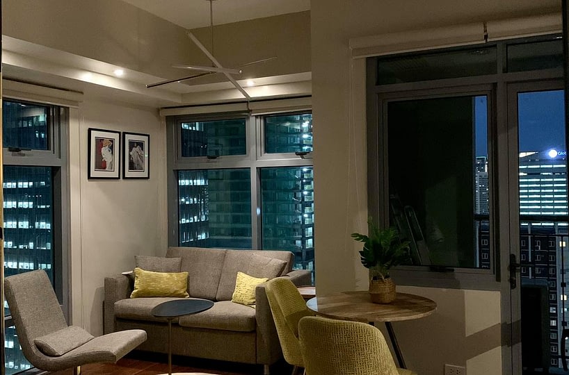 1BR in Park West For Lease