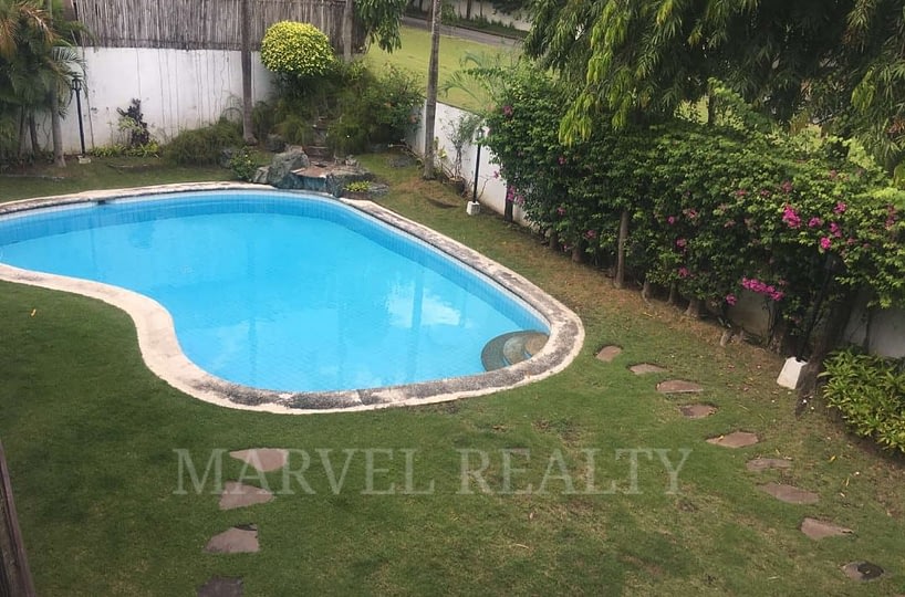 For Lease 4BR H&L in AAV