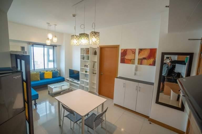 2BR For Lease in Trion Towers
