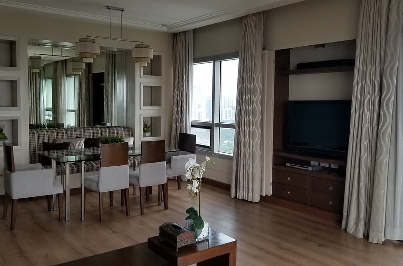 FOR RENT in The Residences at Greenbelt