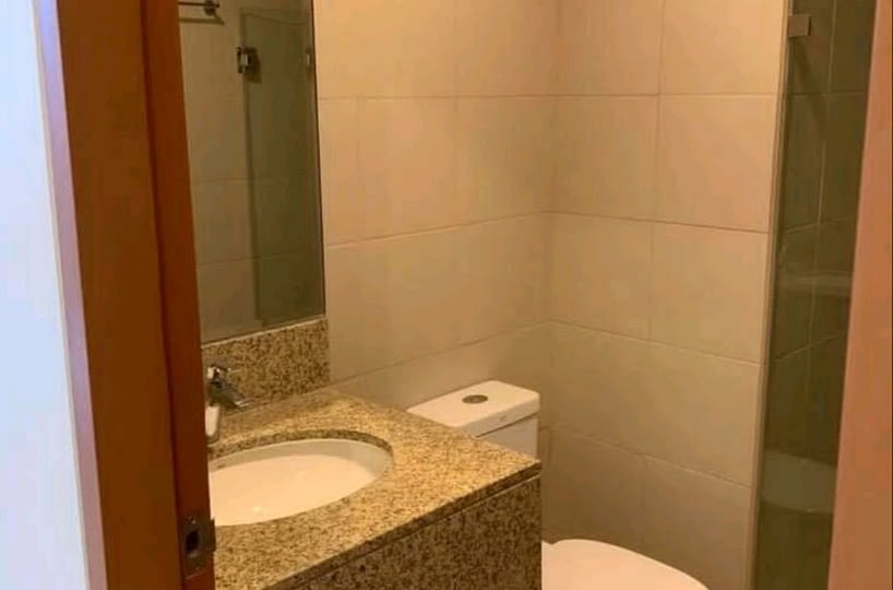 For Sale 1BR in Madison Park West
