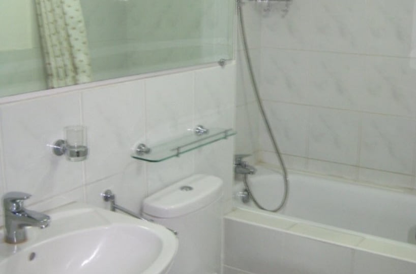 2BR For Lease/Sale in Boni Ridge