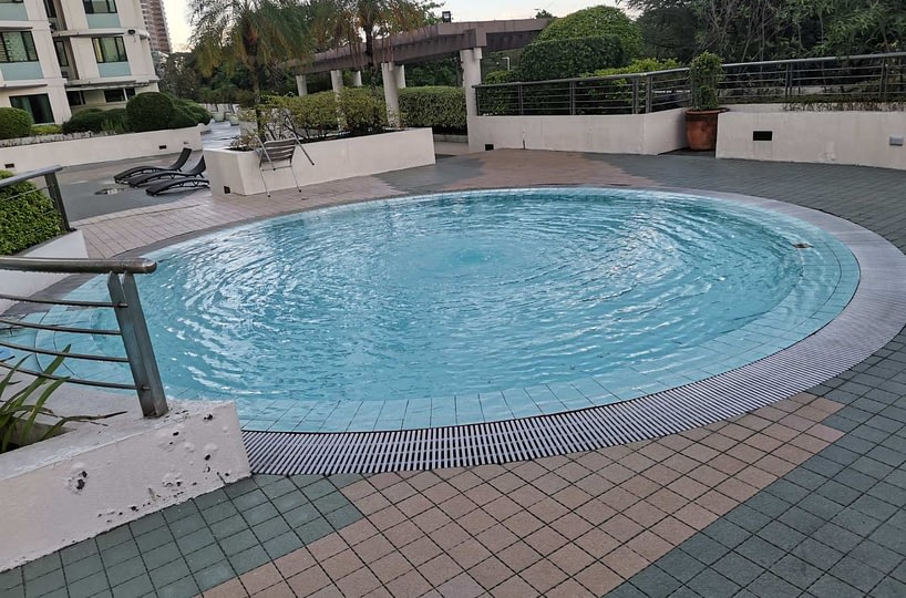 2BR For Lease/Sale in Boni Ridge