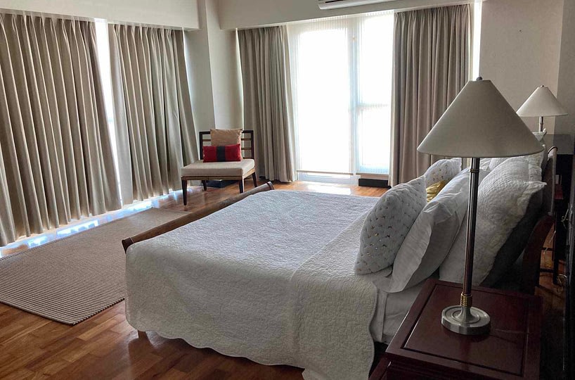 Mahogany One Serendra Unit for Rent