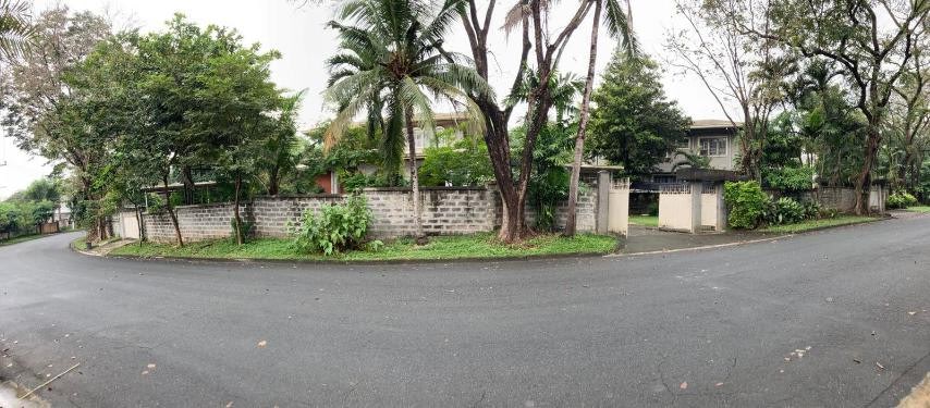 House & Lot for Sale in Quezon City