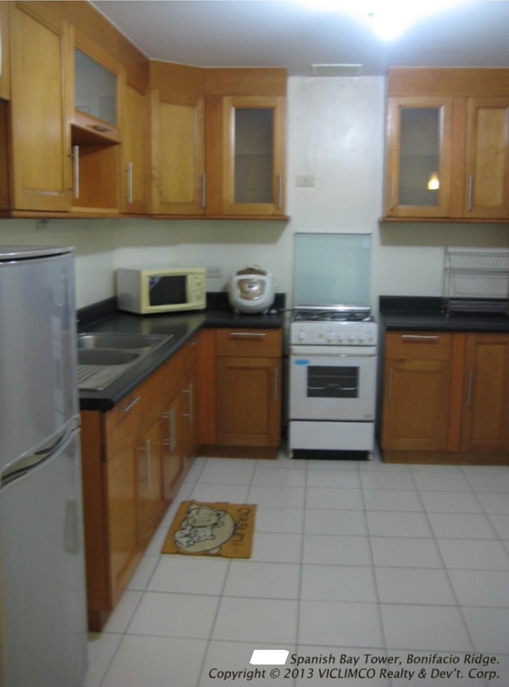 2BR For Lease/Sale in Boni Ridge