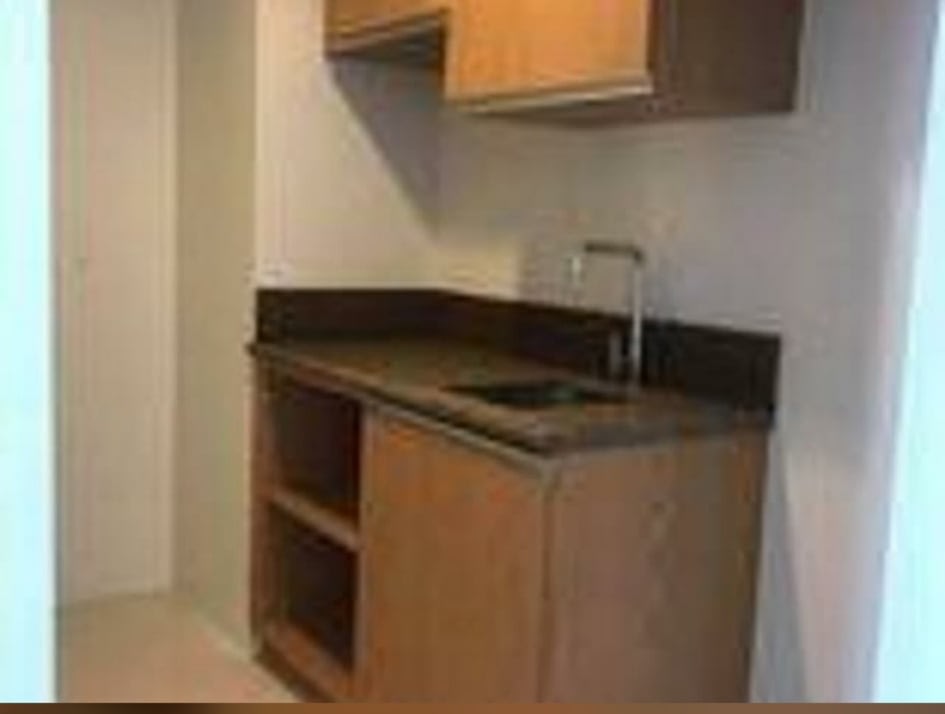 For Sale 1BR in Madison Park West