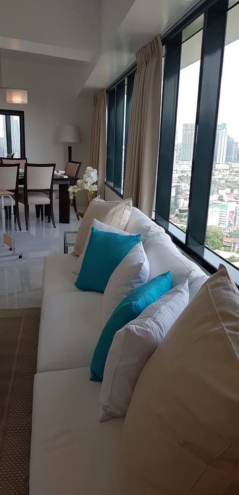 One Rokwell 3BR For Sale